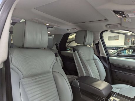 Land Rover Discovery 2.0 Discovery Luxury HSE SD4 Auto 4WD 5dr 51