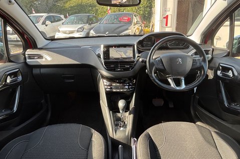 Peugeot 208 1.2 Puretech AUTOMATIC S/S TECH EDITION! ONLY 27000 MILES! 5 SERVICES 16