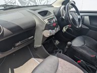 Toyota Aygo VVT-I ICE 18