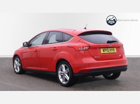 Ford Focus 1.0T EcoBoost Zetec Euro 6 (s/s) 5dr 3