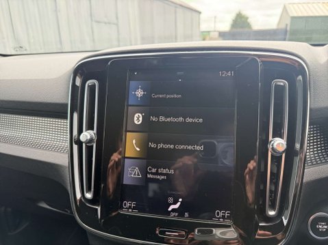 Volvo XC40 2.0 XC40 R-Design D3 Auto 5dr 30