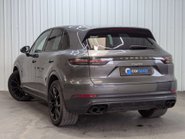 Porsche Cayenne 3.0 Cayenne V6 Auto 4WD 5dr 12