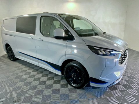 Ford Transit Custom 320 SPORT L2H1 DCIV ECOBOOST 9