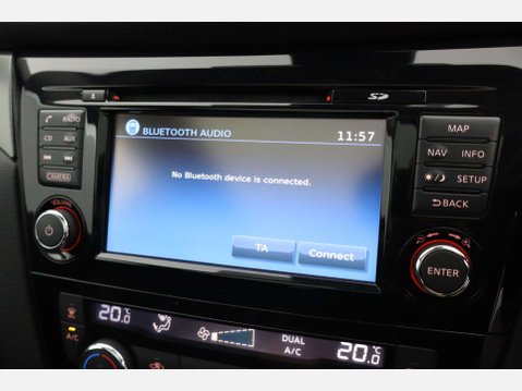 Nissan Qashqai 1.2 Qashqai N-Connecta DiG-T 5dr 43
