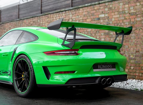Porsche 911 GT3 RS (991.2) 31