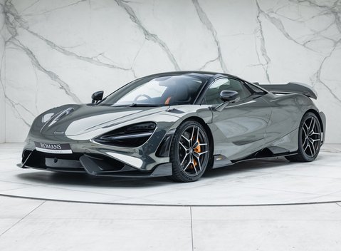 McLaren 765LT Spider 14