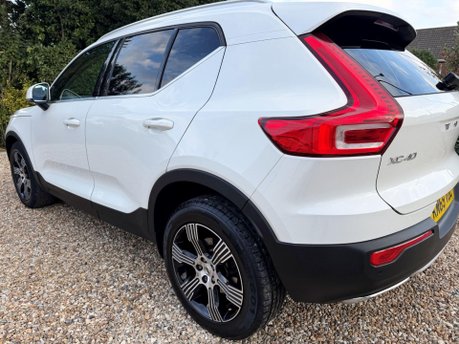 Volvo XC40 2.0 D3 Inscription Auto AWD Euro 6 (s/s) 5dr 10