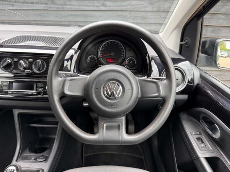 Volkswagen Up 1.0 Move up! 3dr 35