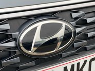 Hyundai IONIQ PREMIUM MHEV 13