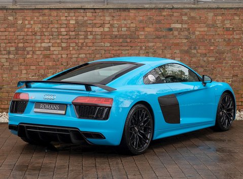 Audi R8 V10 Plus 7