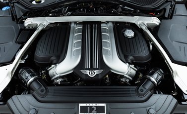 Bentley Continental GT W12 Convertible 30