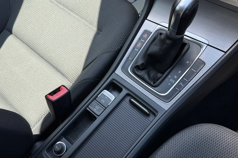 Volkswagen Golf MATCH EDITION TSI DSG -AUTOMATIC -£35 TAX -TWO OWNERS -10 SERVICES -CAMBELT 7