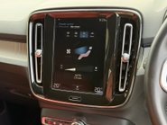 Volvo XC40 T3 INSCRIPTION 19