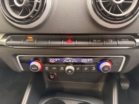 Audi A3 TDI S LINE 23