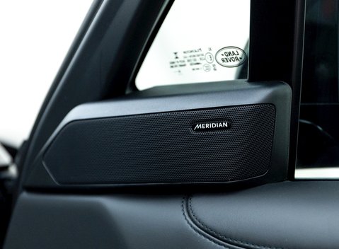 Land Rover Range Rover D300 SE 22