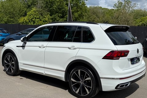 Volkswagen Tiguan R-LINE TSI DSG - ONE OWNER - APPLE CAR PLAY -ADAPTIVE CRUISE 2