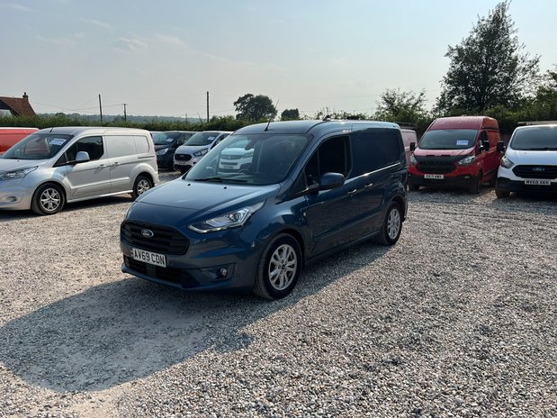 Ford Transit Connect AUTO (SOLD) SWB L1H1 Low Roof Limited Air Con Alloys Sensors Cam EURO 6 NO 2
