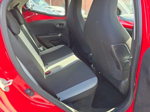 Toyota Aygo 1.0 Aygo X-Style VVT-i CVT 5dr 7