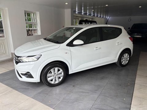 Dacia Sandero 1.0 TCe Expression CVT Euro 6 (s/s) 5dr 2