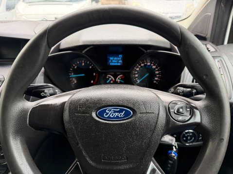 Ford Transit Connect 1.5 TDCi 210 L2 H1 5dr 32
