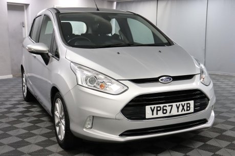 Ford B-Max TITANIUM NAVIGATOR 30