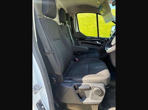 Ford Transit Custom 2.0 Transit Custom 300 Limited EcoBlue 5dr 11