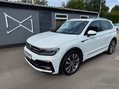 Volkswagen Tiguan R LINE TSI BMT 4MOTION DSG 11