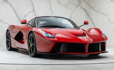 Ferrari LaFerrari 10