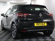 Renault Clio ICONIC TCE 29