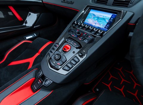 Lamborghini Aventador LP 770-4 SVJ ROADSTER 26