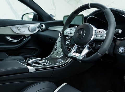 Mercedes-Benz C63 AMG S Coupe 10