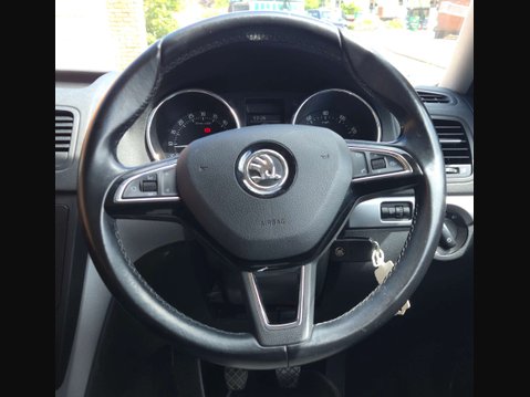 Skoda Yeti 2.0 Yeti Outdoor S TDI CR 5dr 19