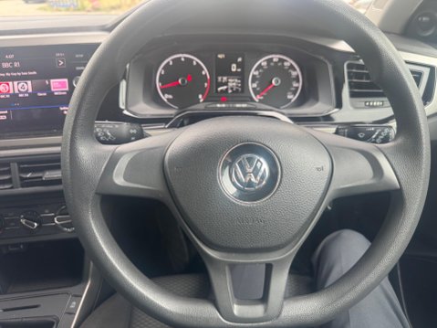 Volkswagen Polo 1.0 S Euro 6 (s/s) 5dr 10