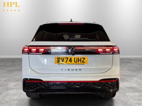 Volkswagen Tiguan 1.5 TSI eHybrid 19.7kWh R-Line SUV 5dr Petrol Plug-in Hybrid DSG Euro 6 (s/ 6