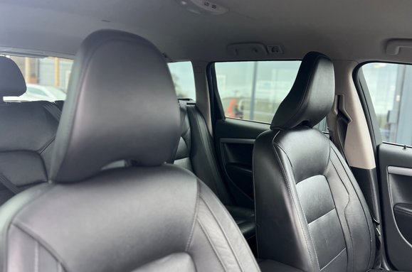 Volvo V70 2.0 D4 SE LUX AUTOMATIC ESTATE 15