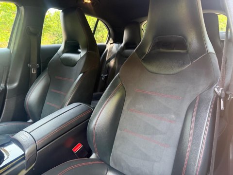 Mercedes-Benz A Class 1.3 A180 AMG Line (Executive) 7G-DCT Euro 6 (s/s) 5dr 43
