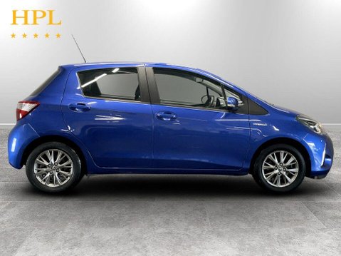 Toyota Yaris 1.5 VVT-h Icon Hatchback 5dr Petrol Hybrid E-CVT Euro 6 (s/s) (100 ps) Air 8