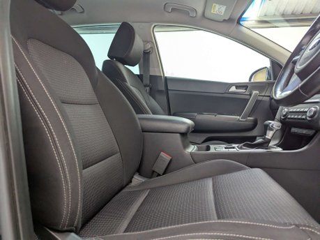 Kia Sportage 1.6 Sportage 2 CRDi ISG Semi-Auto 5dr 29