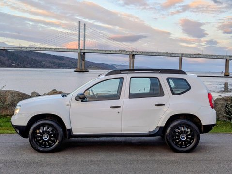 Dacia Duster 1.6 Access 4WD Euro 5 5dr 8