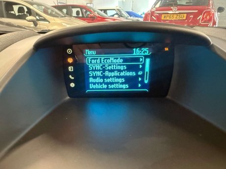 Ford Fiesta 1.0T EcoBoost Zetec Hatchback 5dr Petrol Powershift Euro 5 (100 ps) 23