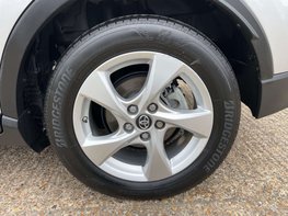 Toyota C-HR 1.8 C-HR Icon HEV CVT 5dr 16