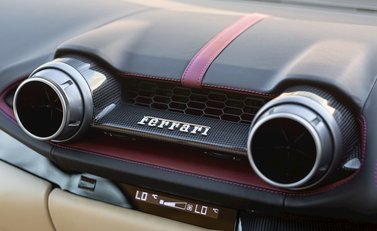 Ferrari 812 Superfast 19