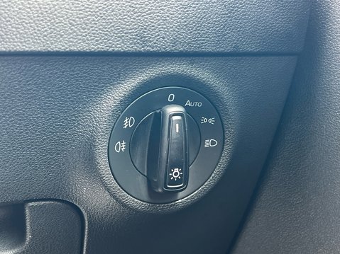 Skoda Karoq SE TECHNOLOGY TSI DSG 35