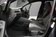 Volkswagen Golf 2.0 Golf GTi TSi Semi-Auto 5dr 39