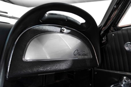 Chevrolet Corvette Stingray SPLIT WINDOW MANUAL FUELIE. FULL RESTO. MATCHING NUMBERS. IMMACULATE. 58