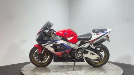 Honda CBR 2009 CBR900 FIREBLADE 29K ICONIC 1 OWNER SPORTS TRACK BIKE 2