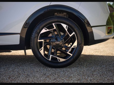 Kia Sportage 1.6 Sportage GT-Line ISG MHEV Semi-Auto 5dr 32