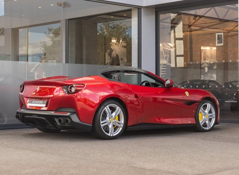 Ferrari Portofino 4