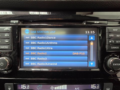 Nissan Qashqai 1.2 DIG-T N-Connecta 2WD Euro 6 (s/s) 5dr 29
