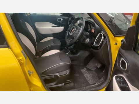 Fiat 500L 1.3 MultiJet Trekking MPV 5dr Diesel Dualogic Euro 5 (s/s) (85 bhp) 8